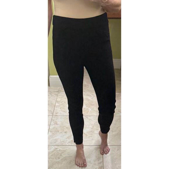 WHBM skinny ankle zipper ankle closure size 2 pull on black work pants - Picture 1 of 9